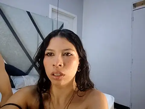 EthanCollen online show from 10.31.25