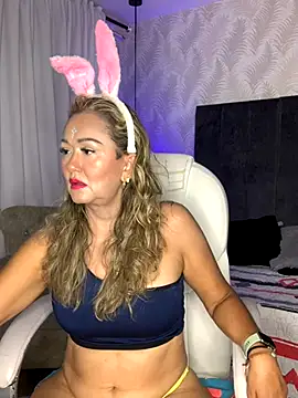 BunnyGlow50 online show from 10.19.25