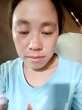 Snapshot of lyuyenkk chatting on 09.23.25 lyuyenkk online show from 09.23.25