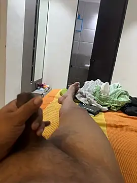 Snapshot of Adityashivani_143 chatting on 06.18.26 Adityashivani 143 online show from 06.18.26