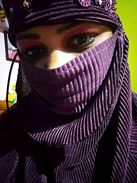 Snapshot of TAMI_KAYAL chatting on 10.07.25 TAMI KAYAL online show from 10.07.25