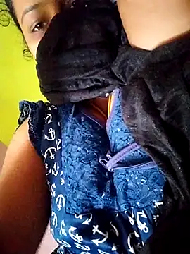 Snapshot of TAMI_KAYAL chatting on 10.25.25 TAMI KAYAL online show from 10.25.25