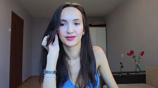 Lillian-Clark online show from 10.13.25