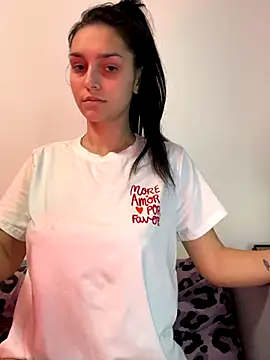 EllaBlowy online show from 11.21.25