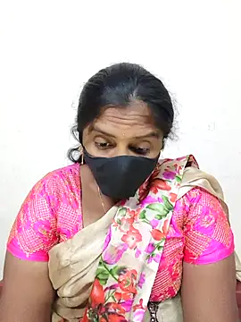 Snapshot of Sowjanya-telugu chatting on 12.14.25 Sowjanya-telugu online show from 12.14.25