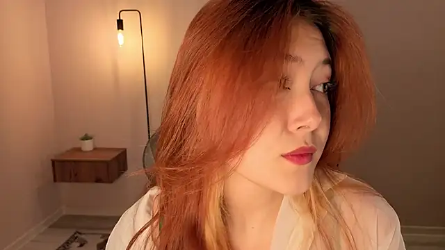 Snapshot of Frences_Eyes chatting on 11.28.25 Frences Eyes online show from 11.28.25