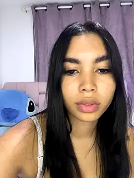 karolaalcendra online show from 11.08.25