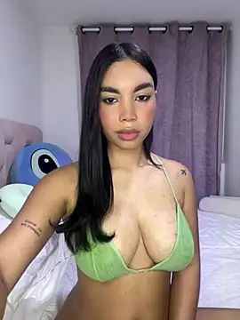 karolaalcendra online show from 02.11.26