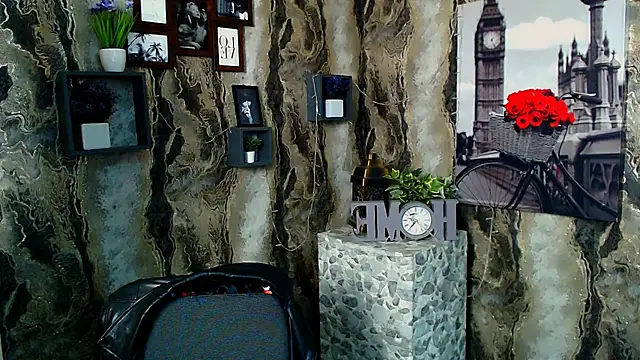 EmmaCat  online show from 10.09.25