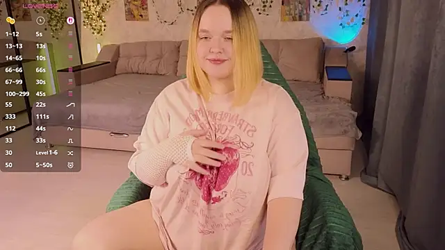 Aki nohana online show from 10.14.25