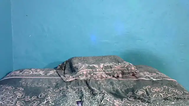 BlondieBitch online show from 12.03.25