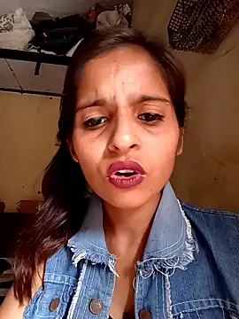 Saloni-Gupta online show from 09.21.25