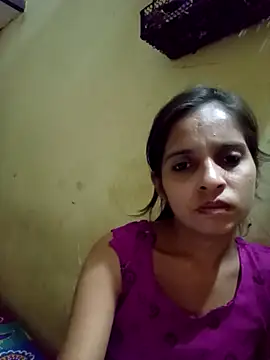 Saloni-Gupta online show from 10.16.25