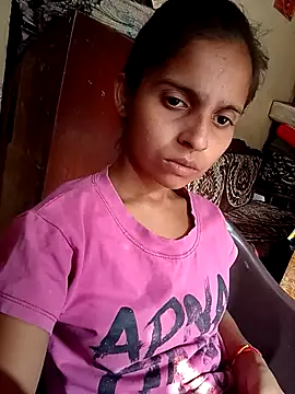 Saloni-Gupta online show from 10.21.25