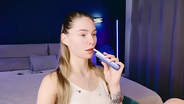 Melloudy online show from 11.16.25