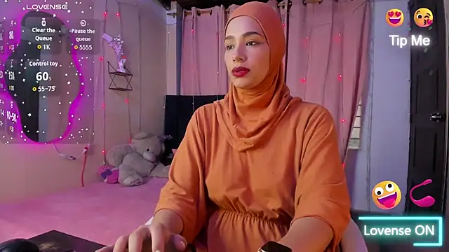 ShanaJamil online show from 01.07.26