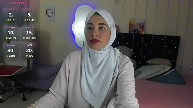 ShanaJamil online show from 03.13.26