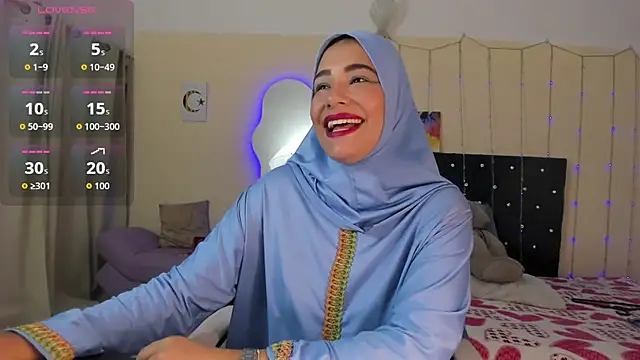 Snapshot of ShanaJamil chatting on 05.07.26 ShanaJamil online show from 05.07.26