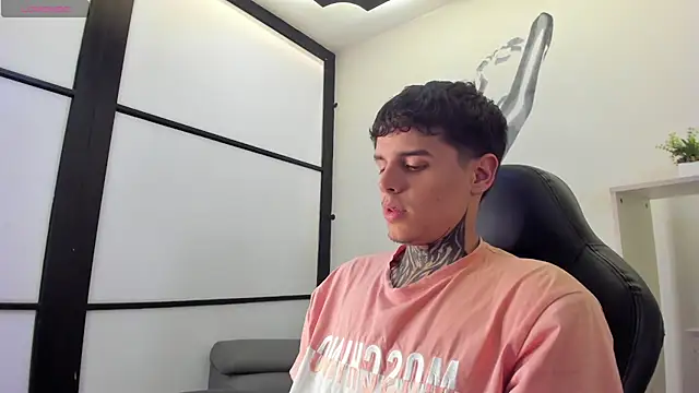 Declan-Fox online show from 11.12.25