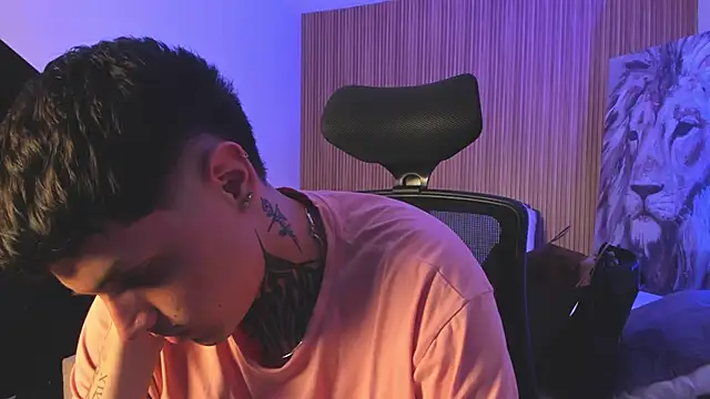 Declan-Fox online show from 11.26.25