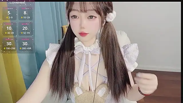 Lucky Cici online show from 03.15.26