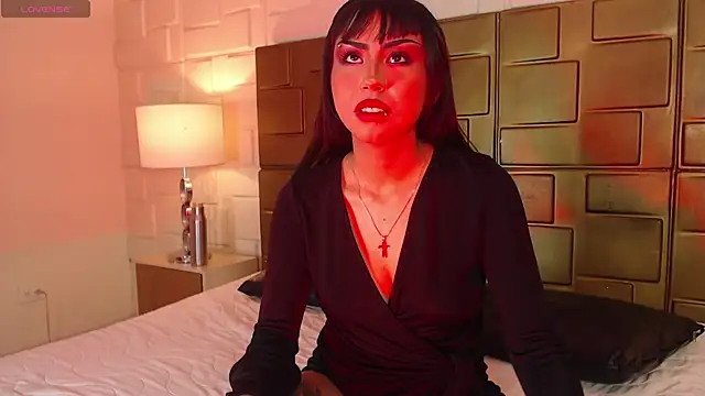 MavisManson online show from 09.25.25