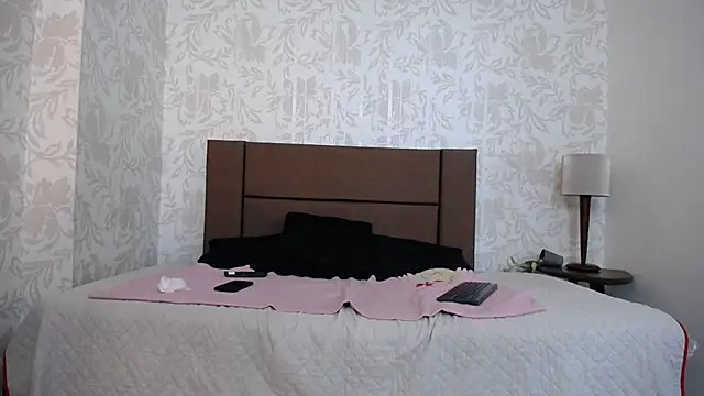 Ava Raye online show from 05.15.26