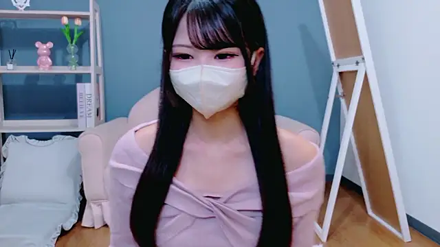 Snapshot of Ruru-shuv chatting on 10.01.25 Ruru-shuv online show from 10.01.25