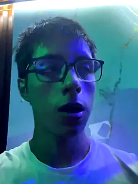 EstivenSallas online show from 11.16.25