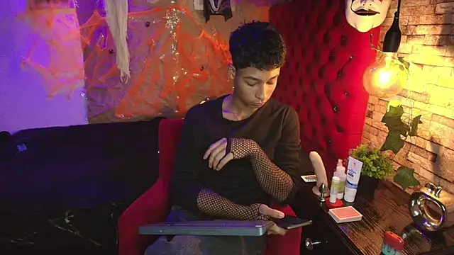 CoffeNaughty nom online show from 11.04.25