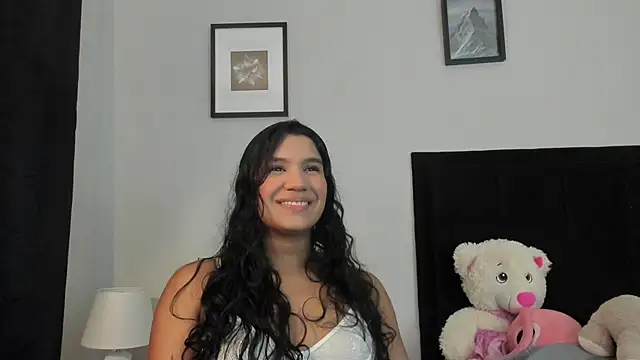 Lyria Diamond online show from 02.18.26