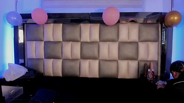 abbiecollins js online show from 11.21.25