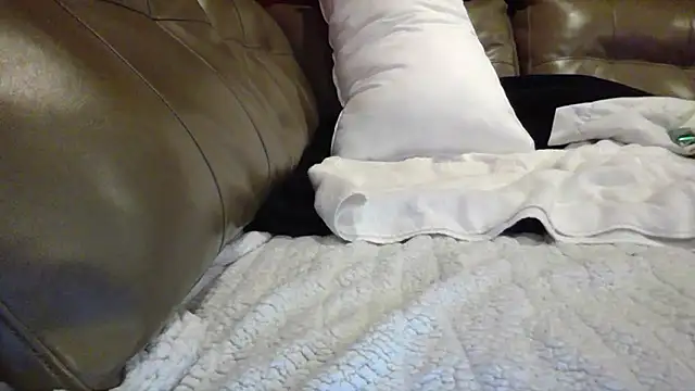 kinkyteenjt online show from 12.23.25