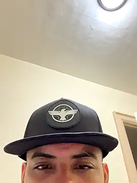 LeoPR00 online show from 10.19.25