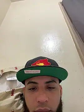 LeoPR00 online show from 10.25.25