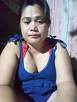 Snapshot of slutty_pinay12 chatting on 03.28.26 slutty pinay12 online show from 03.28.26