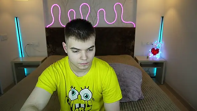 Vikki George online show from 11.28.25