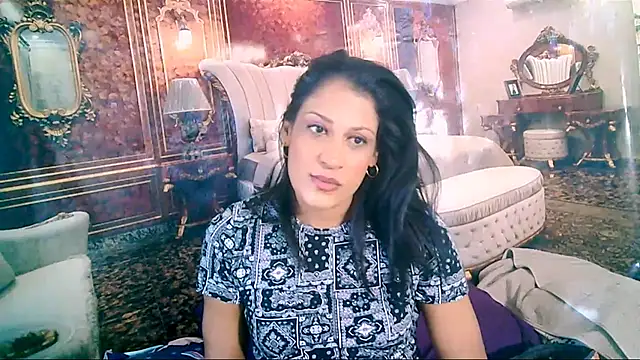 Snapshot of IndianSexcSmyle chatting on 10.08.25 IndianSexcSmyle online show from 10.08.25