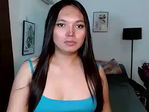 Nikki Karishma online show from 12.19.25