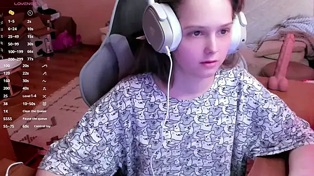 SharybbFace online show from 04.21.26