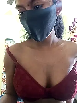 Snapshot of Tanya_mms chatting on 11.17.25 Tanya mms online show from 11.17.25