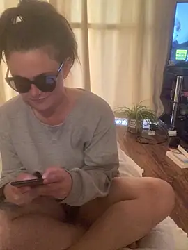 Mia Winters online show from 06.21.26