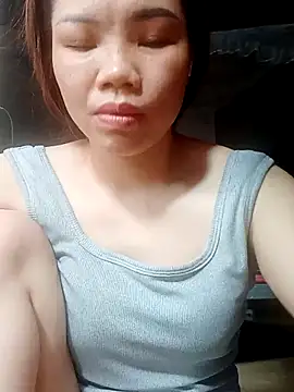 Snapshot of Nyla-a chatting on 09.15.25 Nyla-a online show from 09.15.25
