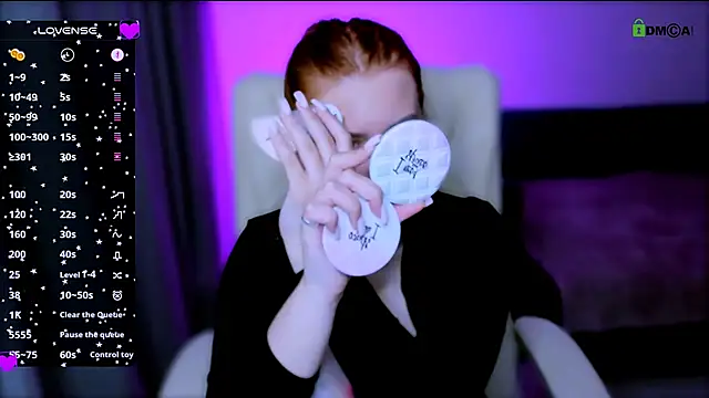 red  dizzy online show from 10.13.25