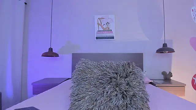 cloehill  online show from 02.16.26