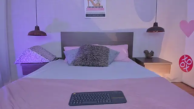 cloehill  online show from 03.03.26