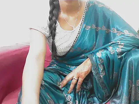 short girl  online show from 02.13.26