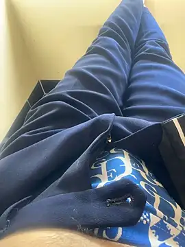 CZpublic online show from 10.18.25