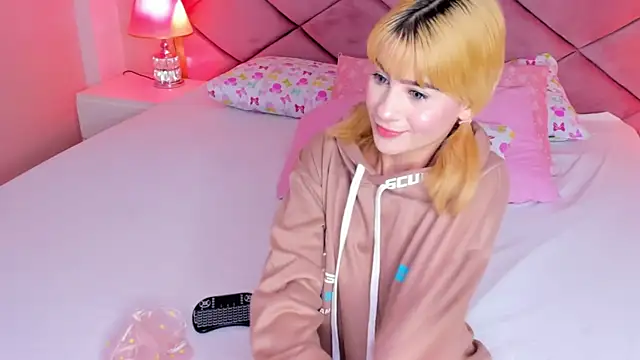 ChloeLaurentt online show from 02.07.26