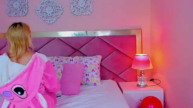 ChloeLaurentt online show from 02.20.26